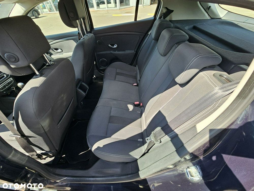 Renault Megane 1.6 16V 110 Dynamique - 29