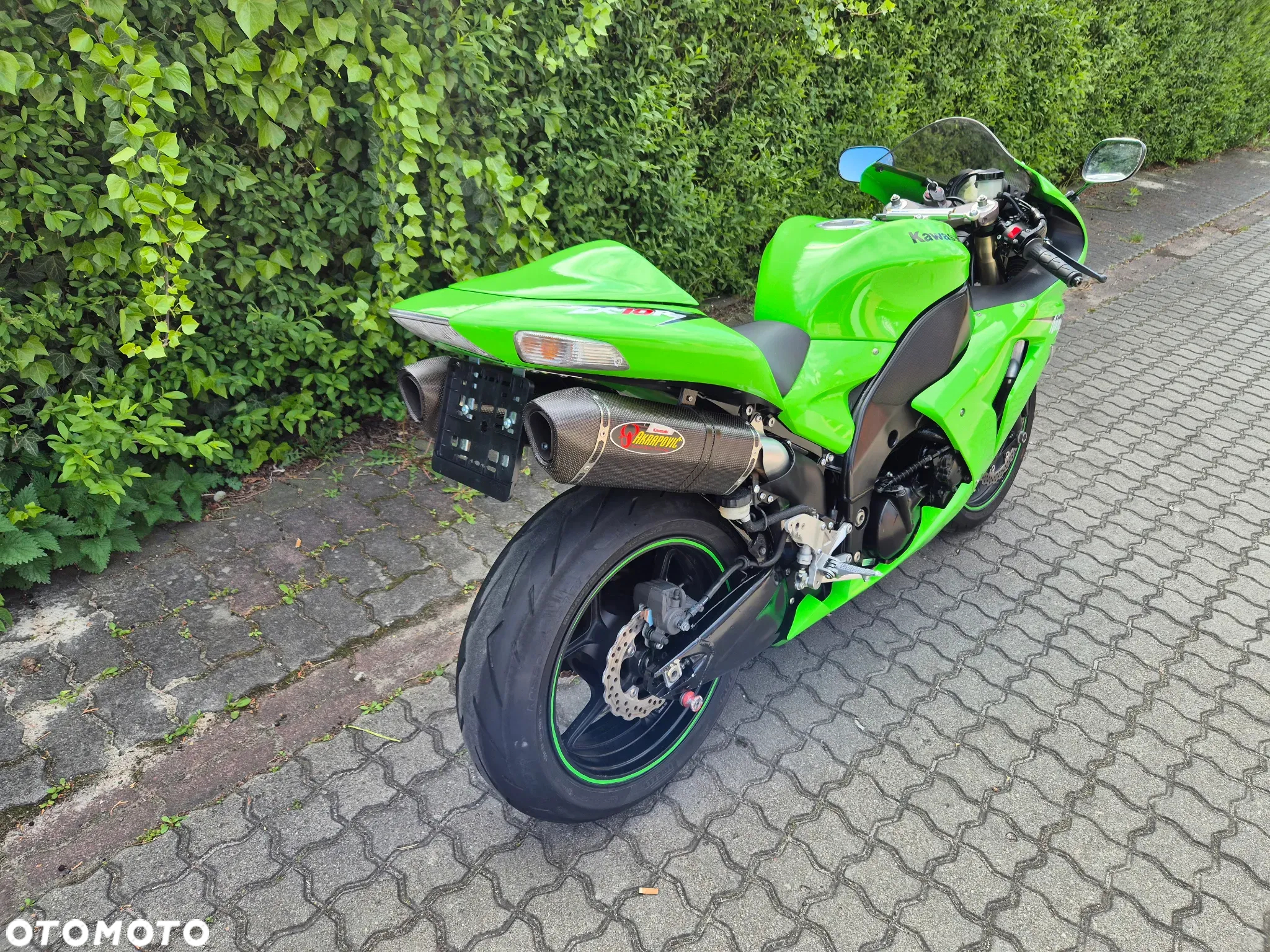 Kawasaki ZX - 19