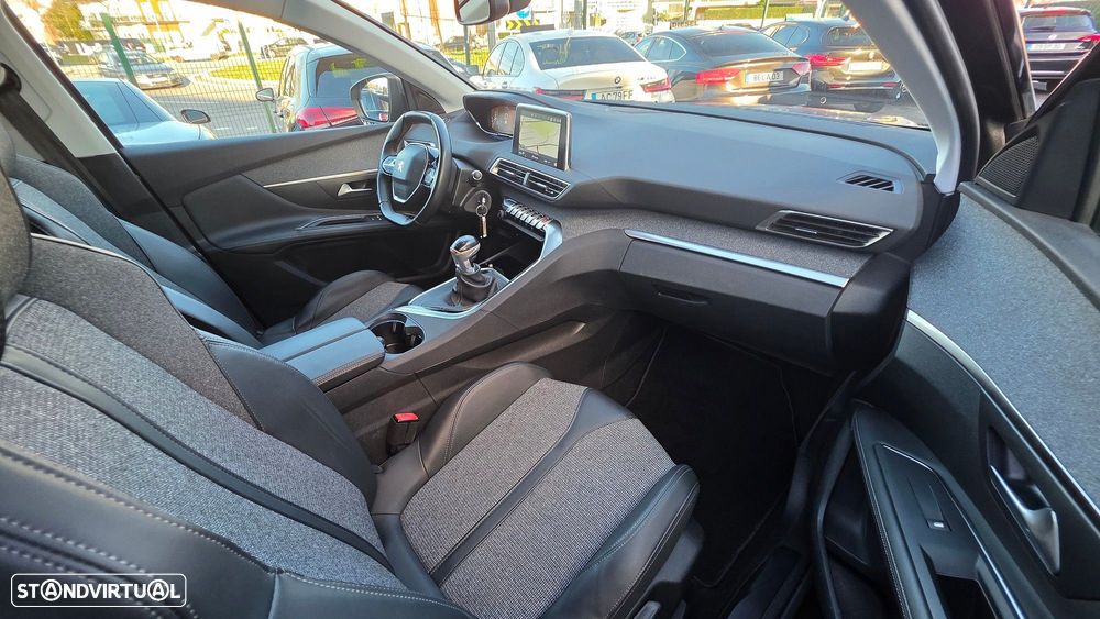 Peugeot 3008 1.5 BlueHDi Allure Pack - 14