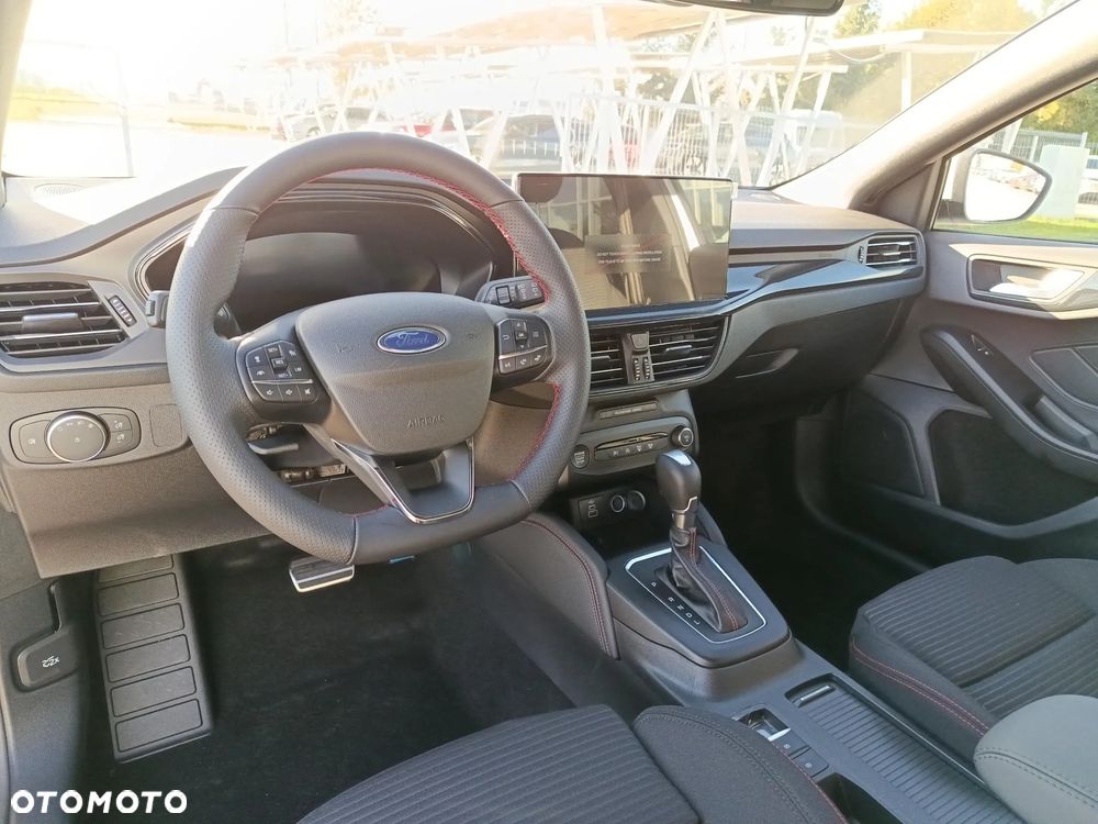 Ford Focus 1.0 EcoBoost mHEV ST-Line X - 9