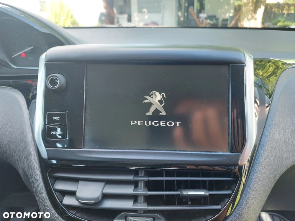 Peugeot 208 1.2 PureTech Active - 11