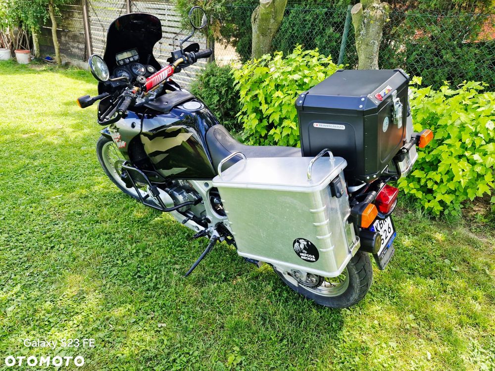 Honda XRV - 2