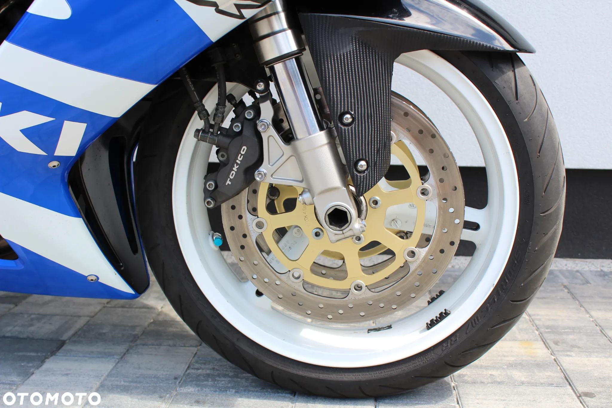 Suzuki GSX-R - 17