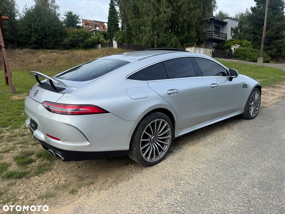 Mercedes-Benz AMG GT - 3