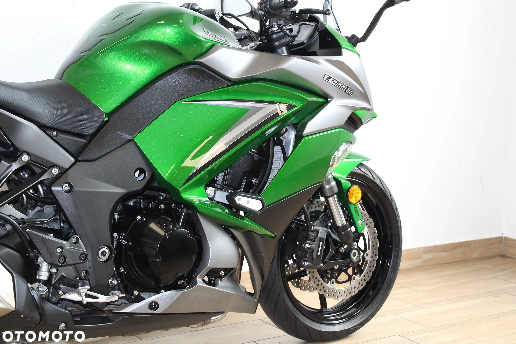 Kawasaki Ninja 1000 SX - 12