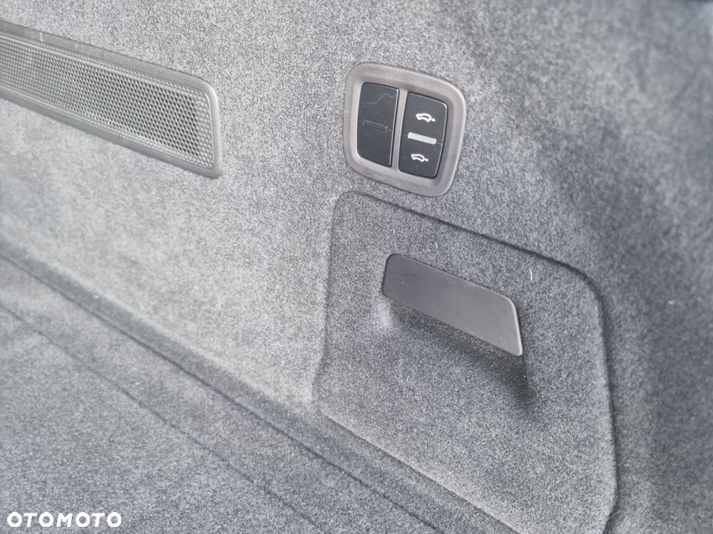 Porsche Cayenne E-Hybrid Tiptronic S Platinum Edition - 27