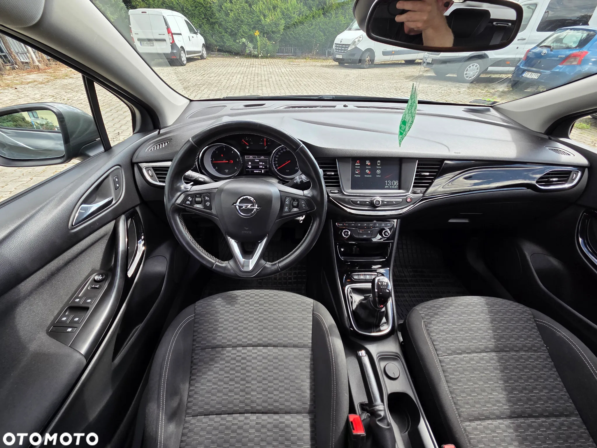 Opel Astra V 1.6 CDTI Dynamic - 12