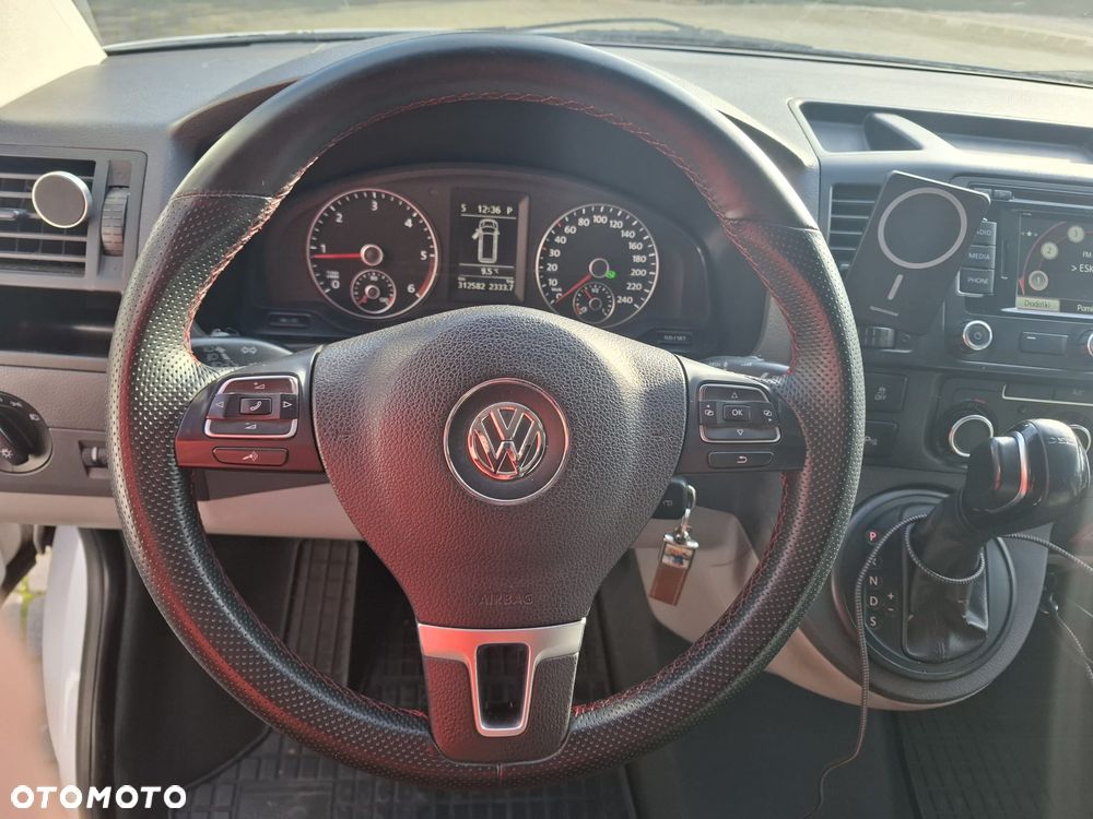 Volkswagen Transport T5 - 22