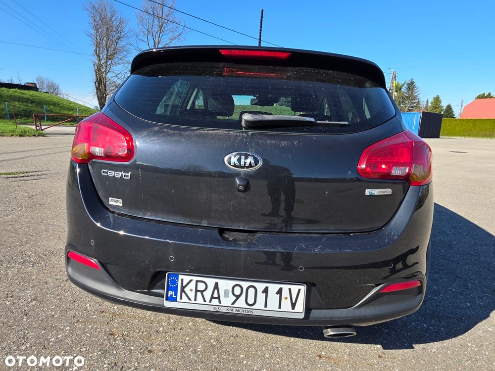 Kia Ceed 1.6 CRDi 128 Platinum Edition - 15