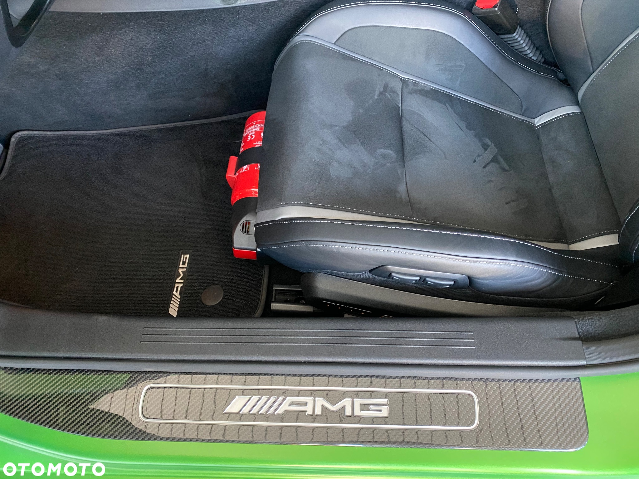 Mercedes-Benz AMG GT R - 30
