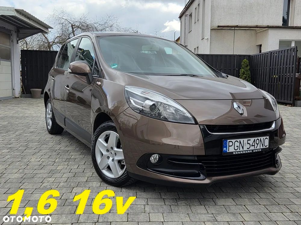 Renault Scenic 1.6 16V TomTom Edition - 1