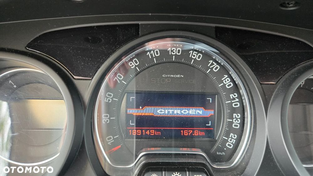 Citroën C5 2.0 HDi Exclusive - 17