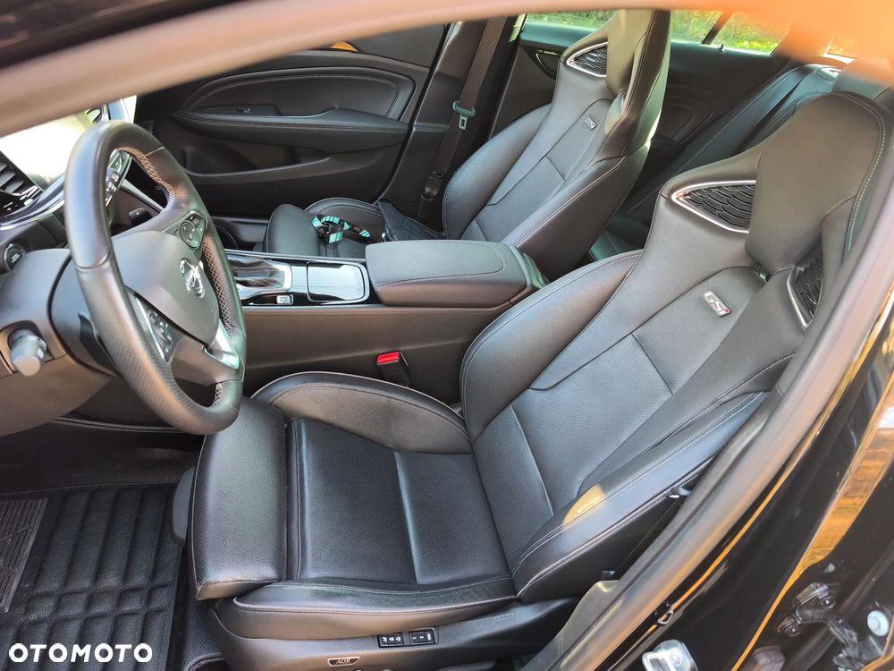 Opel Insignia 2.0 BiTurbo D 4x4 Automatik Exclusive - 16