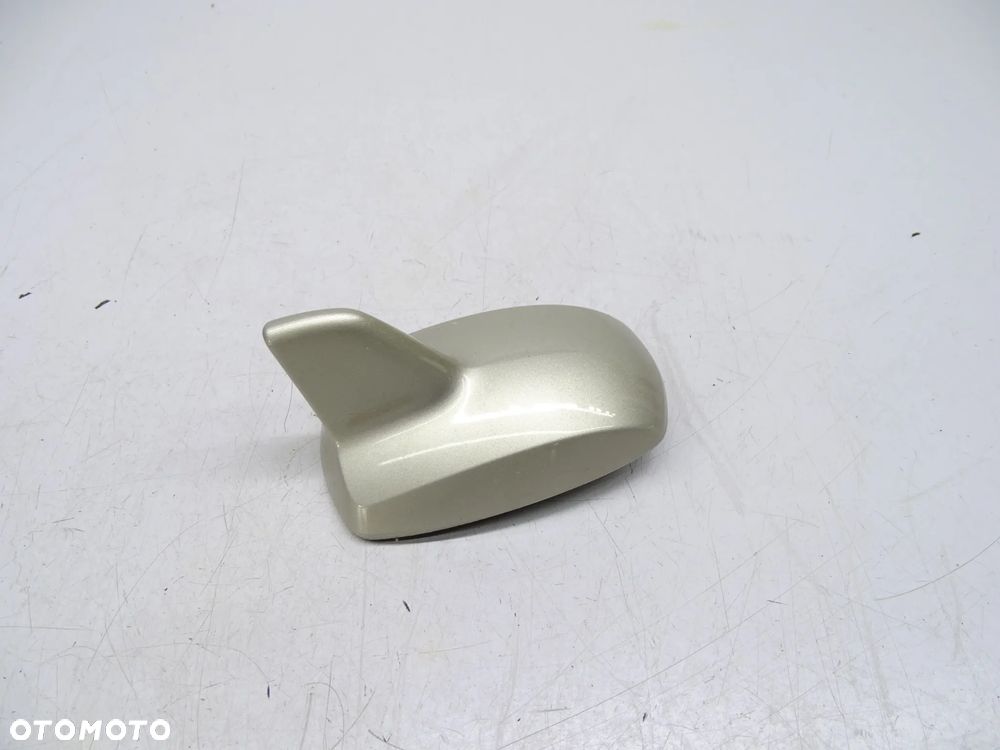E KLASA W212 Antena Pletwa C794 2128270128 - 1