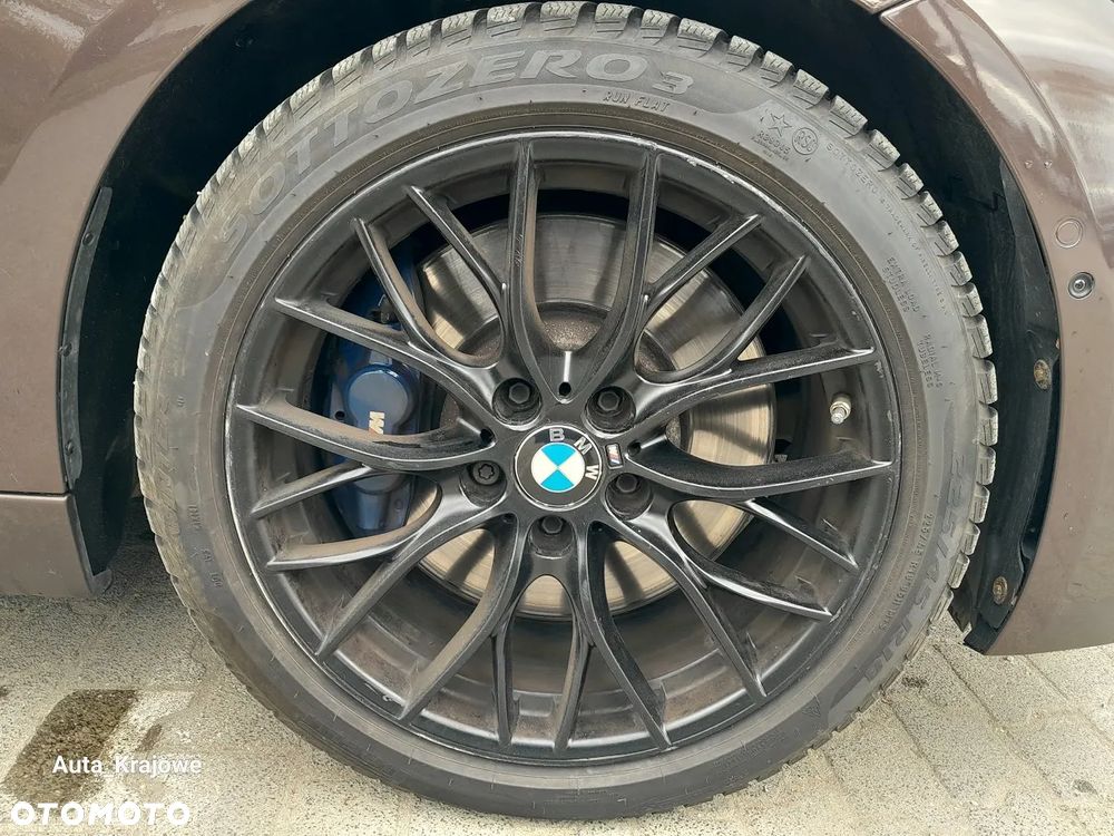 BMW Seria 3 330i xDrive Edition M Sport Shadow - 41