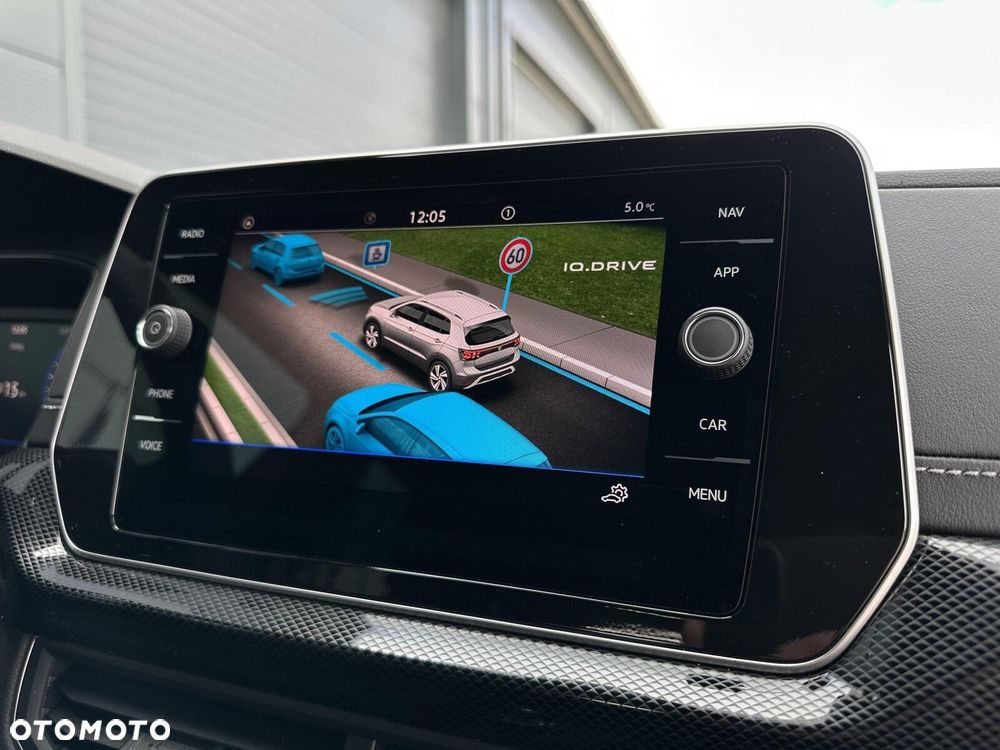 Volkswagen T-Cross - 29