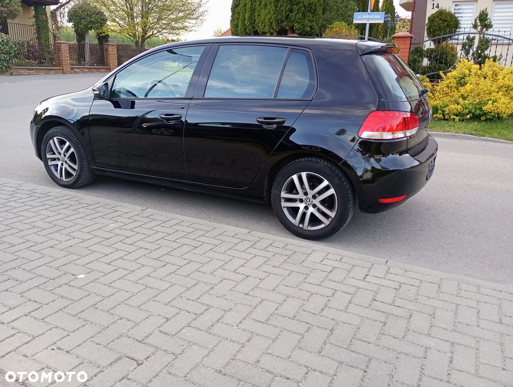 Volkswagen Golf 1.6 United - 13