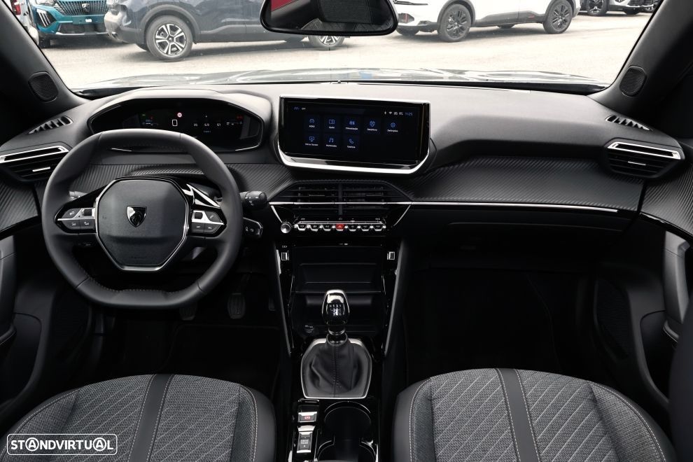 Peugeot 2008 1.2 Allure - 12