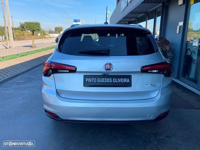 Fiat Tipo Station Wagon 1.0 GSE T3 City Life - 6