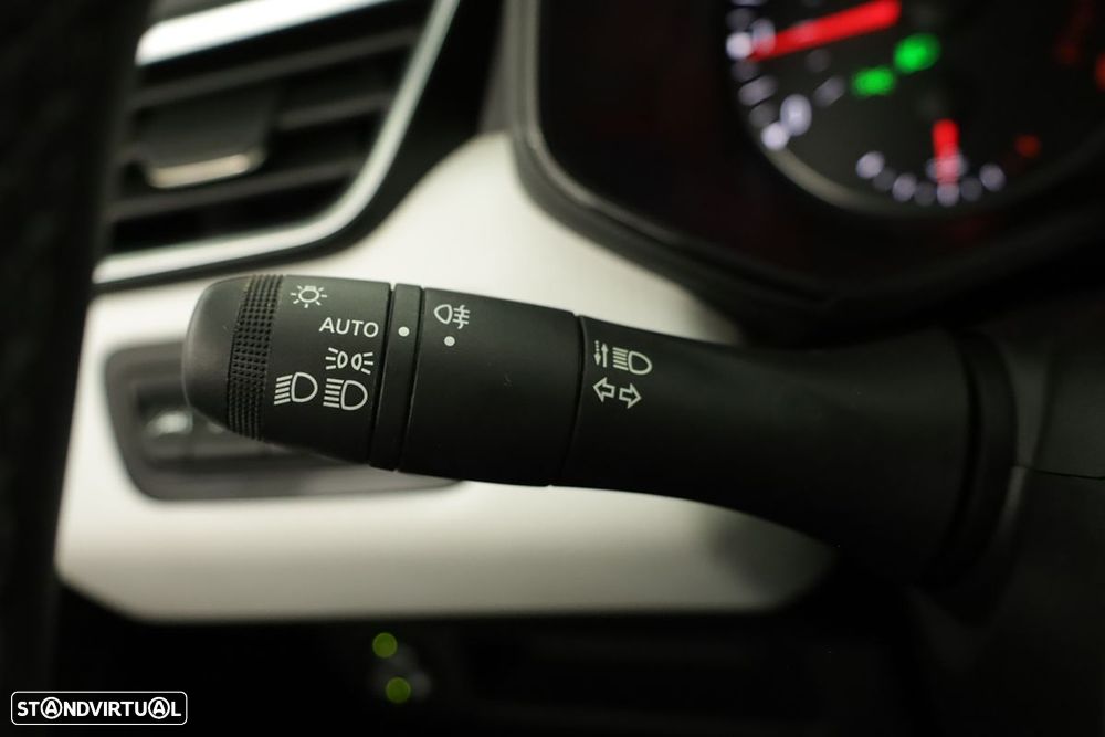 Renault Clio 1.0 TCe Evolution Bi-Fuel - 17