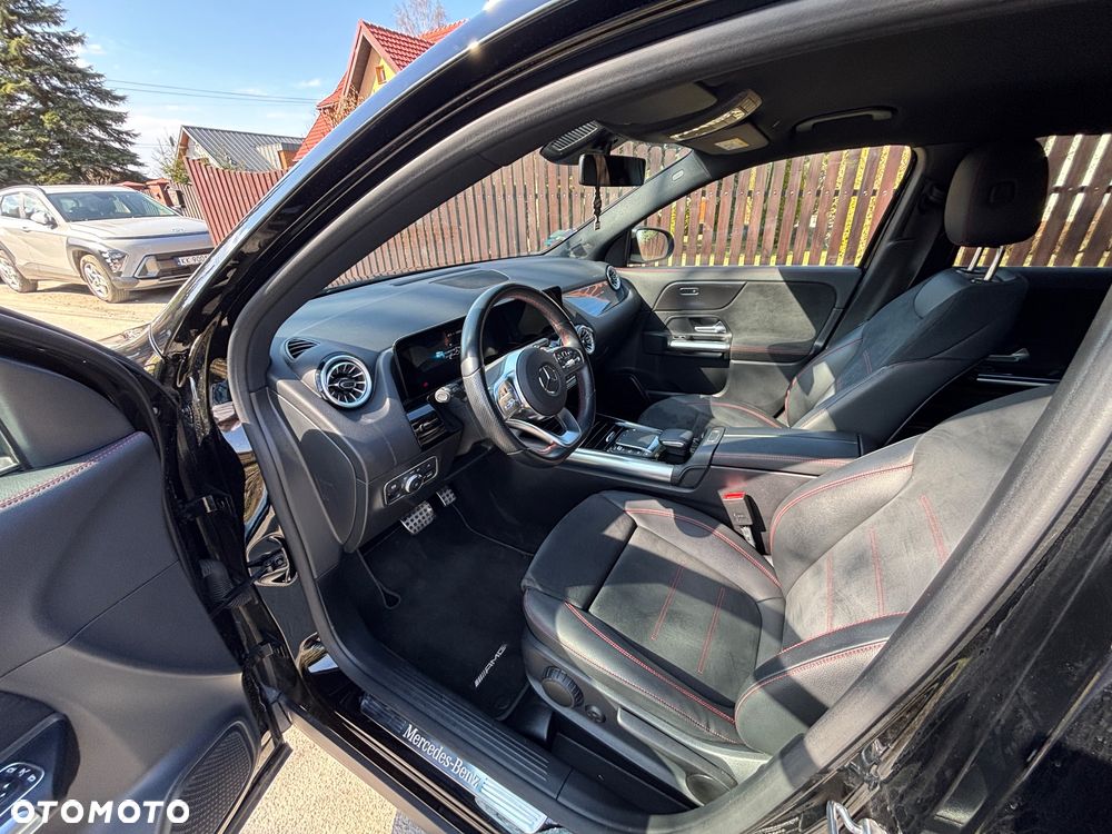 Mercedes-Benz GLA 200 7G-DCT AMG Line - 15