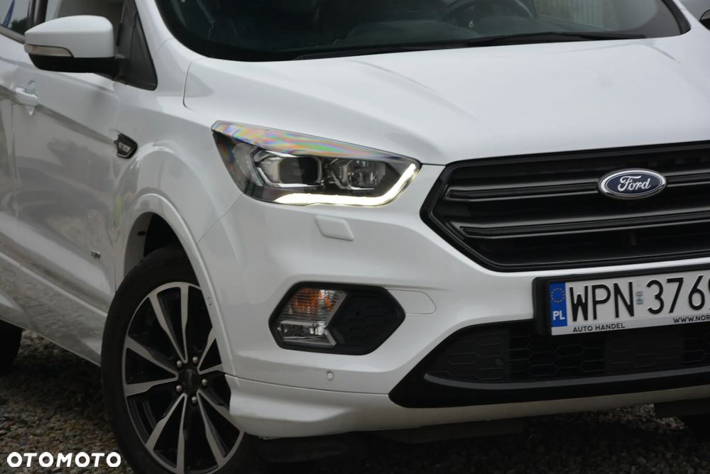 Ford Kuga 2.0 TDCi 4x4 ST-Line - 22