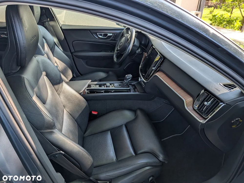 Volvo V60 T4 - 5