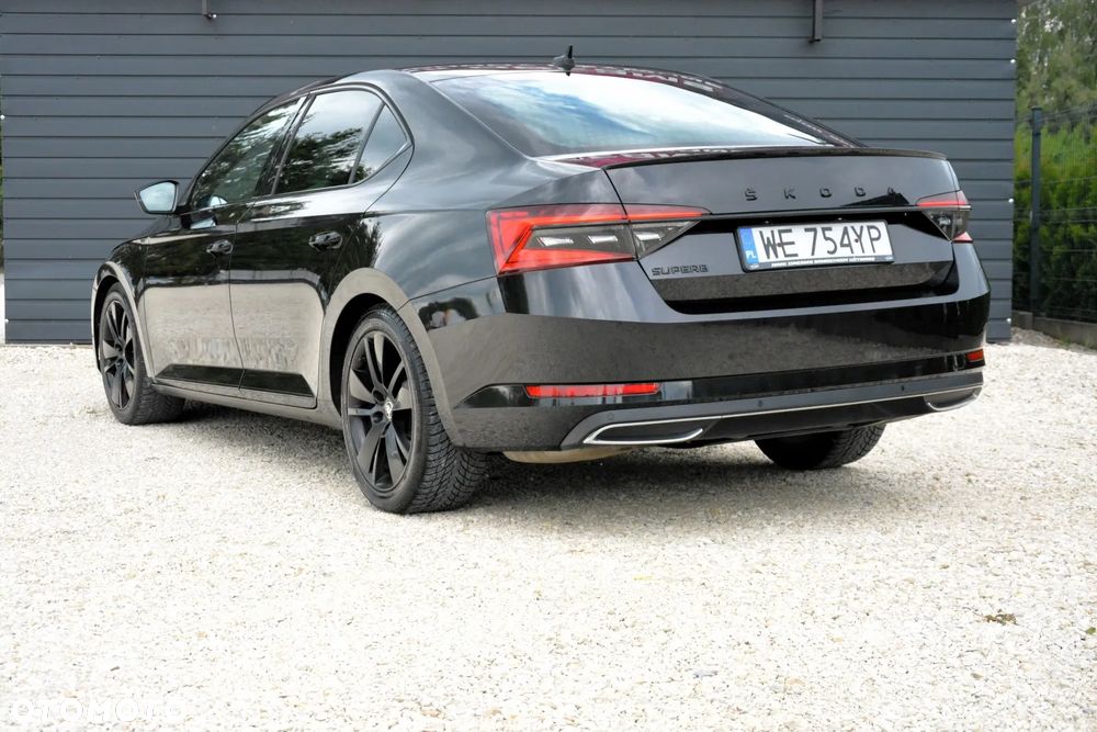 Skoda Superb 2.0 TDI SCR Sportline DSG - 5