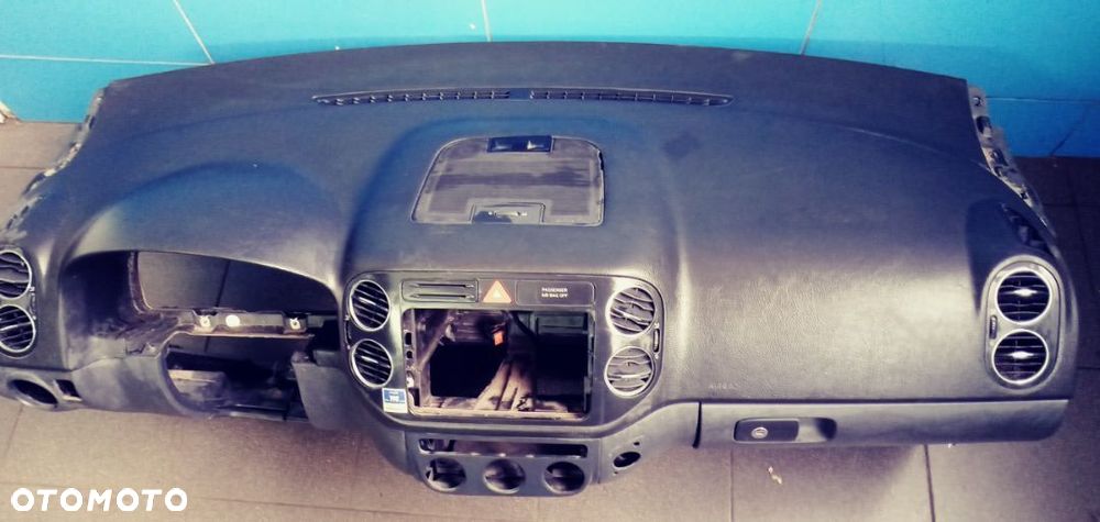 Deska Rozdzielcza VW Golf V Plus - 2