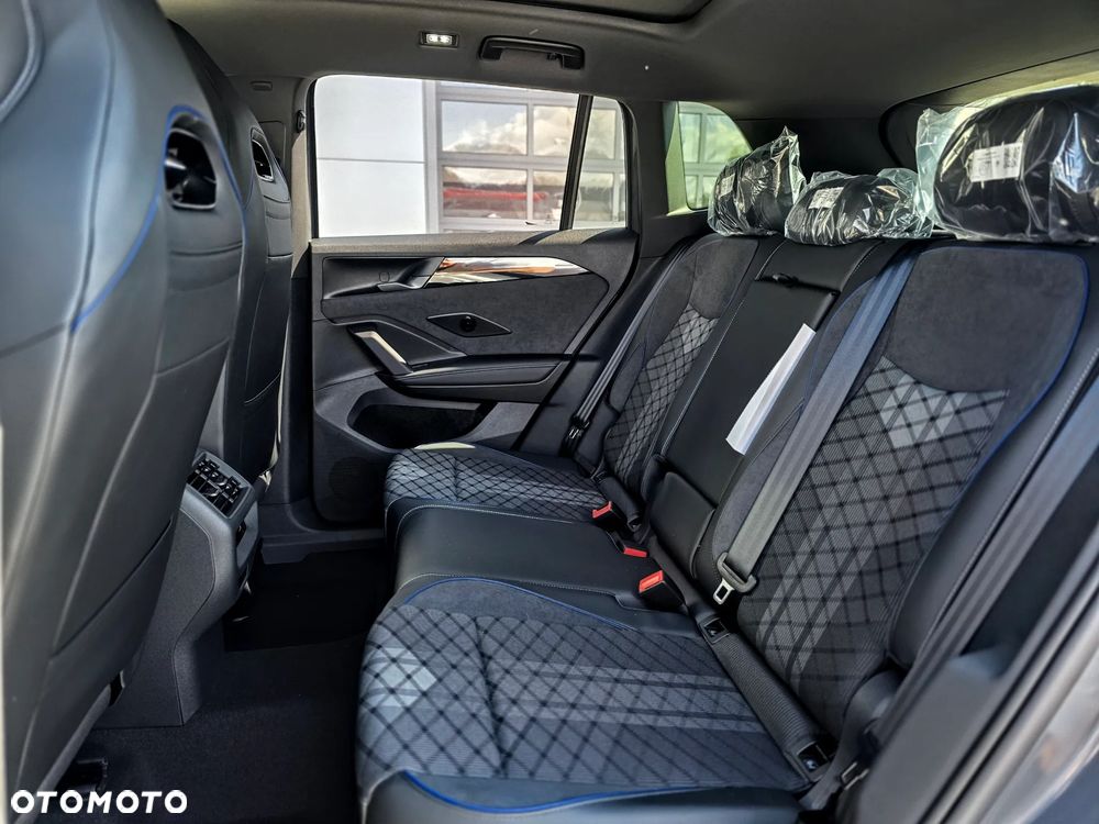 Volkswagen Tiguan 1.5 eTSI R-Line Plus DSG - 14