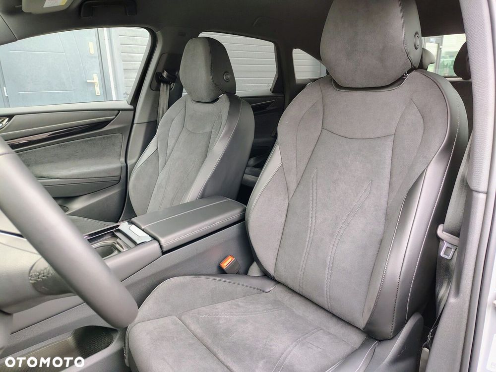 Volkswagen ID.7 - 16