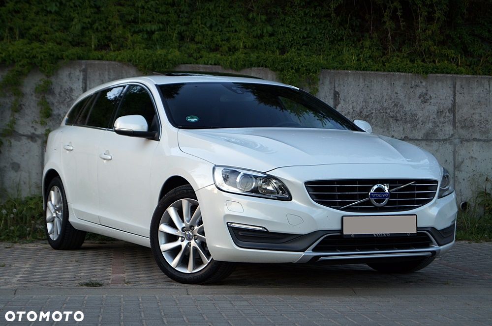 Volvo V60 D4 Edition Pro - 3