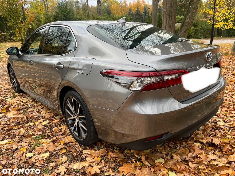 Toyota Camry 2.5 Hybrid Executive CVT - 6