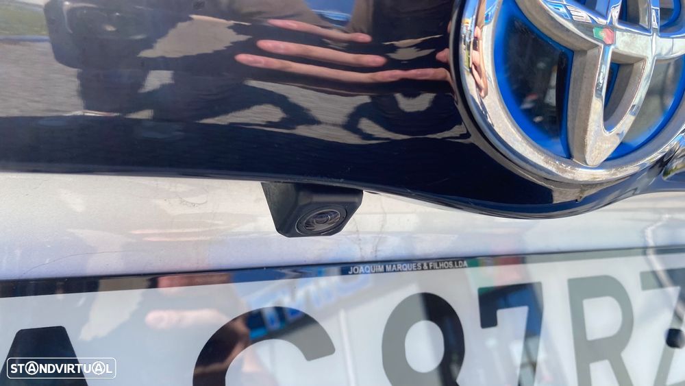 Toyota Yaris 1.5 HDF Comfort - 12