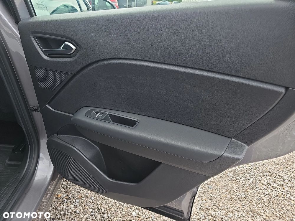 Renault Captur 1.0 TCe Evolution - 23