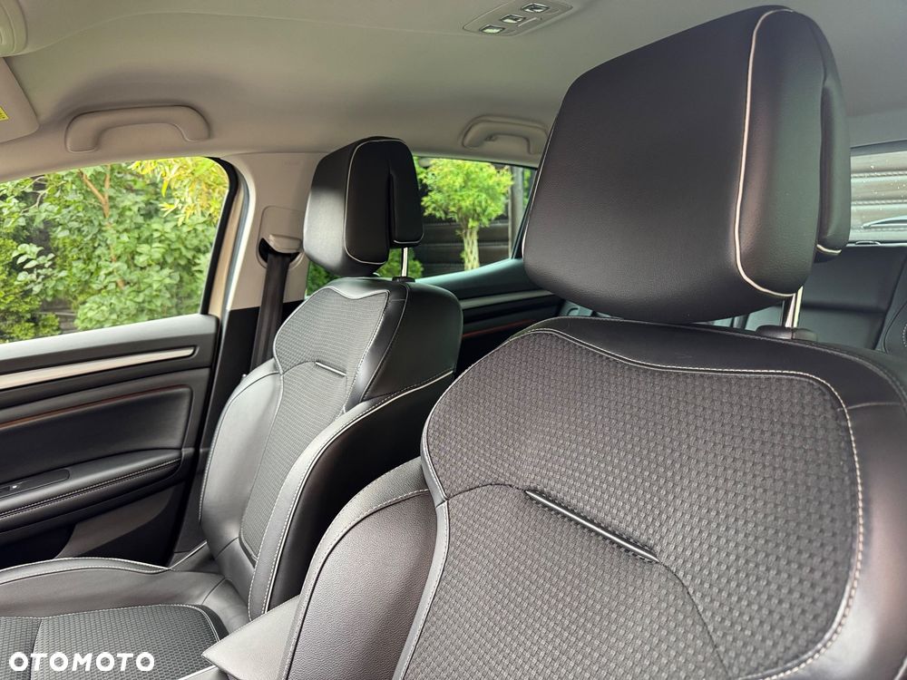 Renault Megane dCi 110 FAP EDC Bose Edition - 21