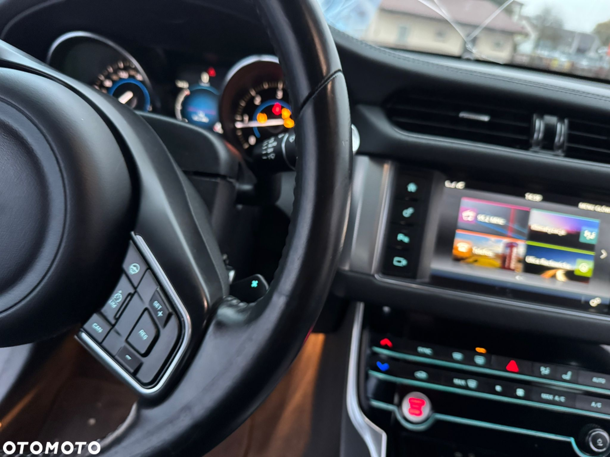 Jaguar XF E-Performance Prestige - 17