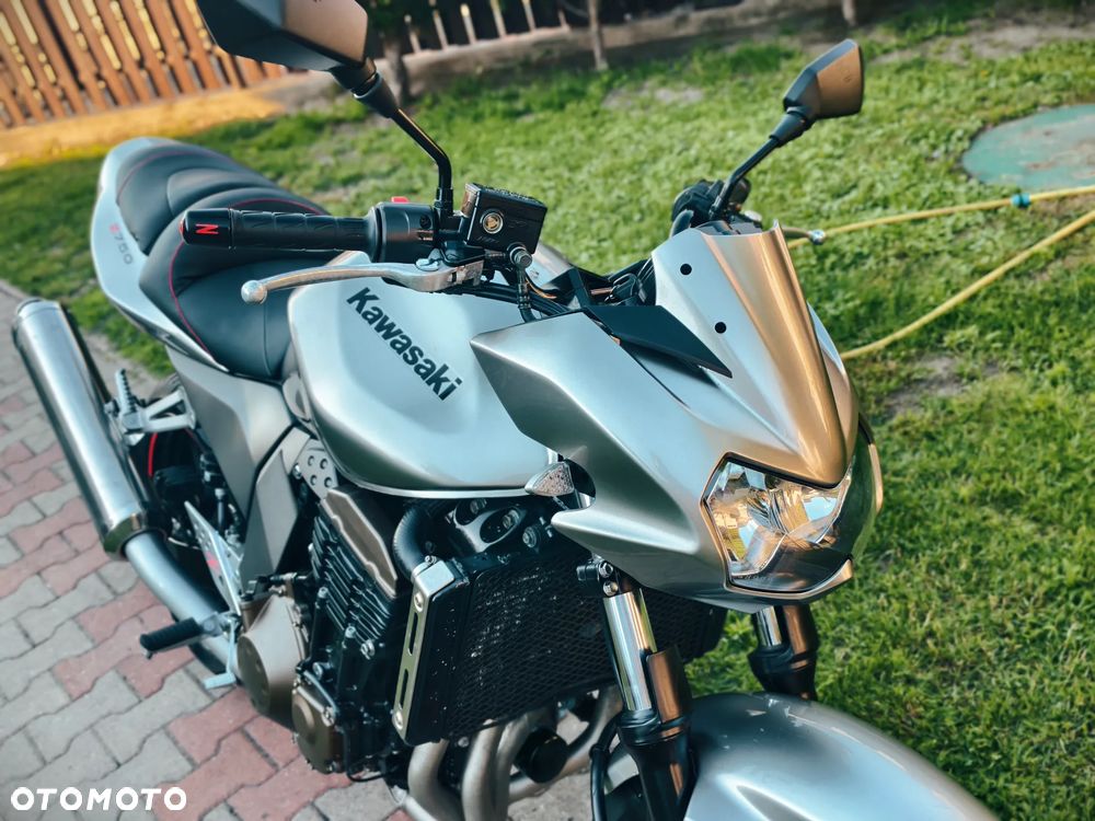 Kawasaki Z - 11