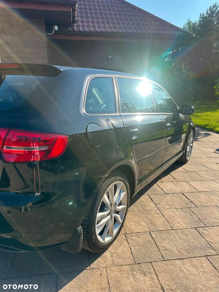 Audi A3 Sportback - 5