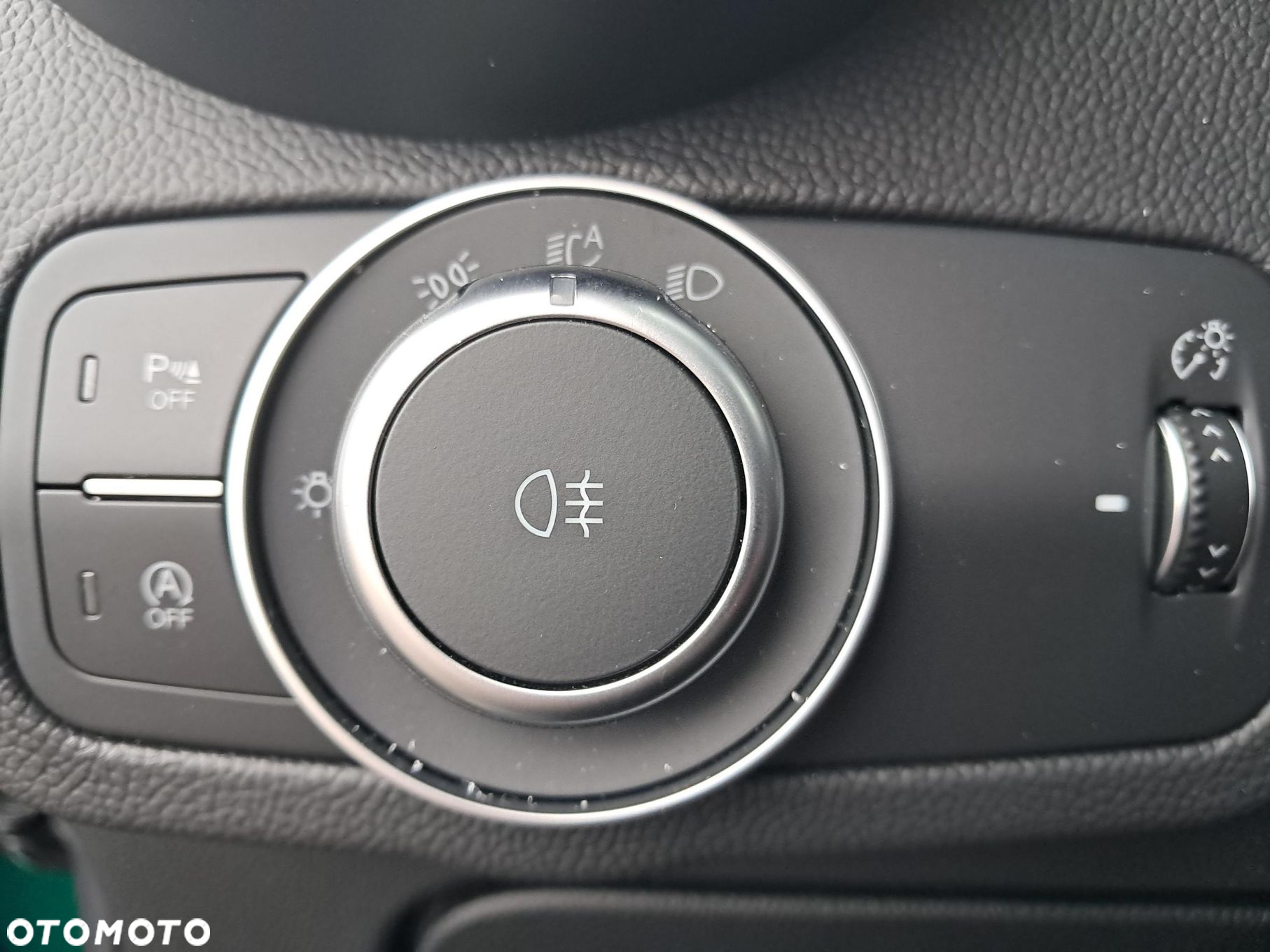 Alfa Romeo Stelvio - 16