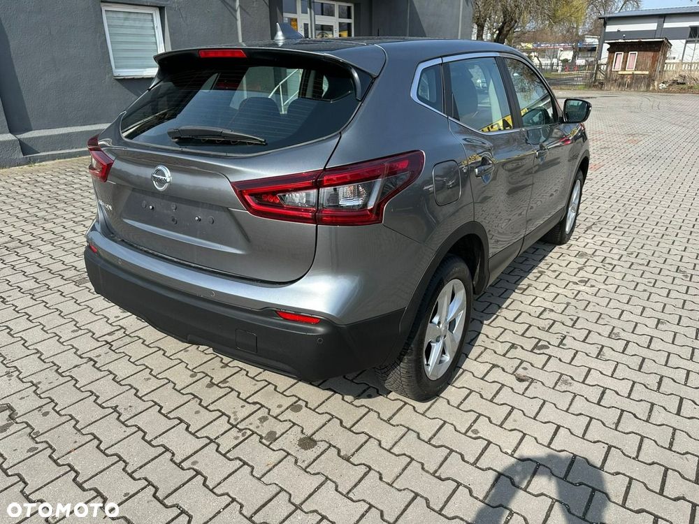 Nissan Qashqai - 4
