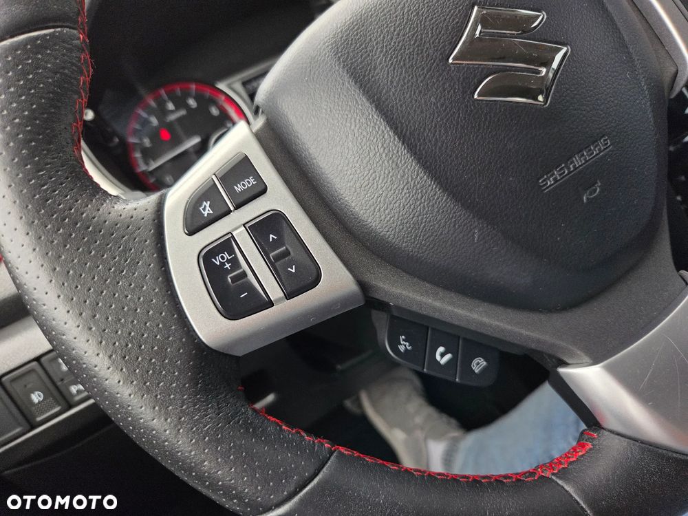 Suzuki Vitara 1.4 Boosterjet Automatik S - 34