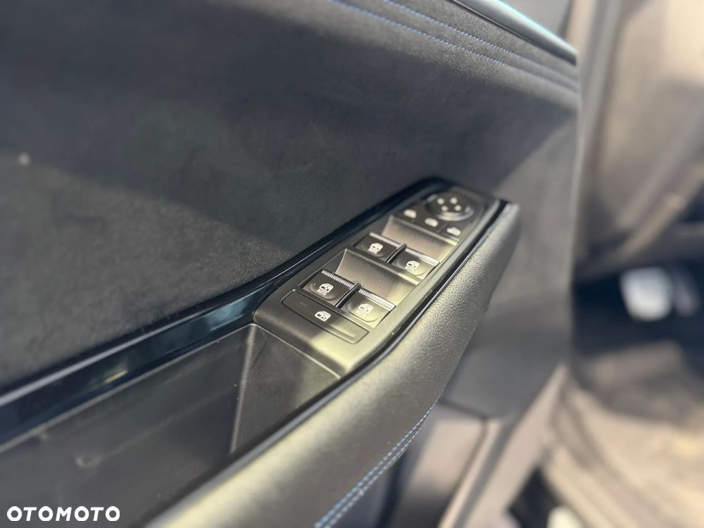 Renault Austral 1.3 TCe mHEV Esprit Alpine - 11