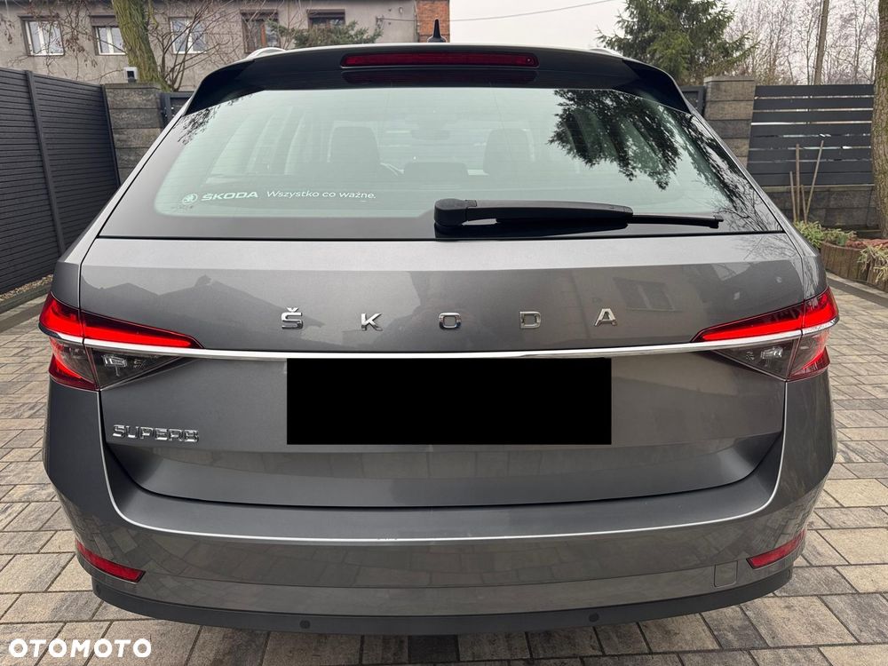 Skoda Superb 2.0 TDI SCR Ambition DSG - 5