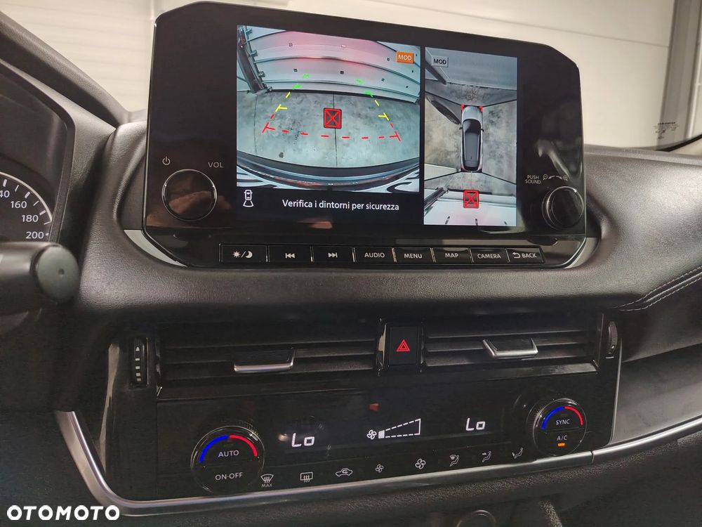 Nissan Qashqai 1.3 DIG-T MHEV N-Connecta - 33