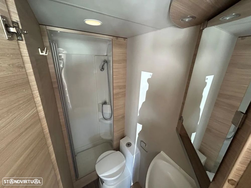 Fiat Ducato Fiat Ducato Carasuite 650 MF | 4 lugares para dormir | Semi-integrada | Totalmente equipada - 22