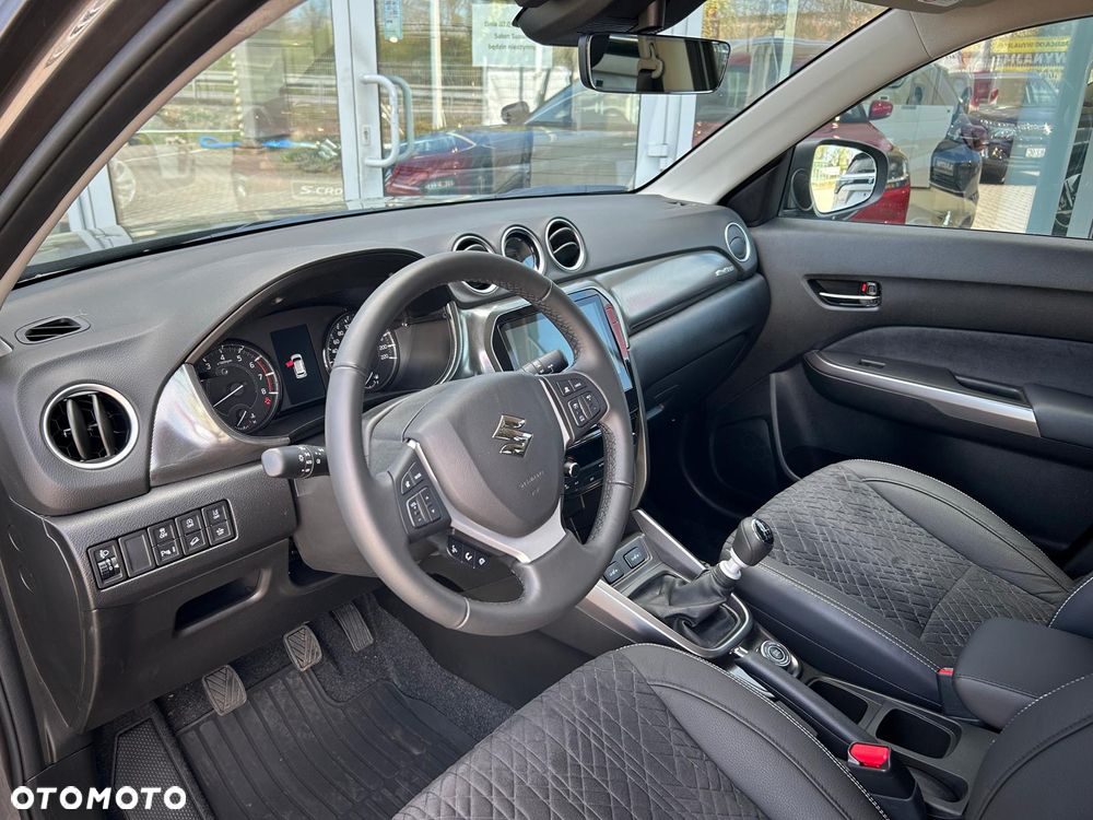 Suzuki Vitara 1.4 Boosterjet mHEV Elegance 4WD - 9