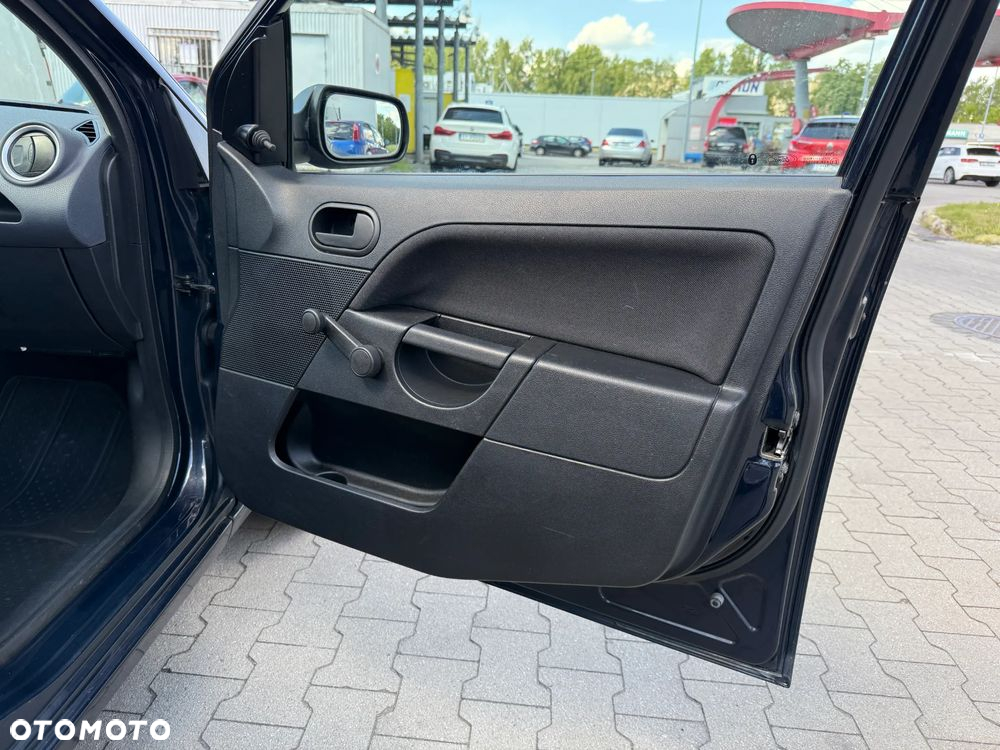Ford Fiesta 1.3 - 18