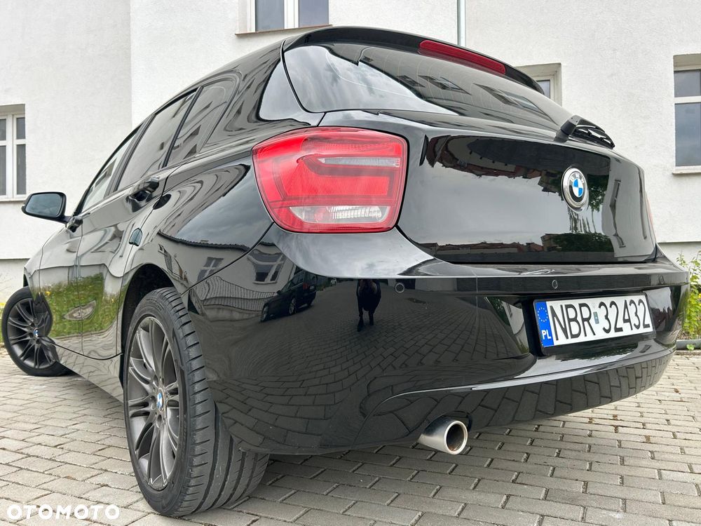 BMW Seria 1 116d - 32