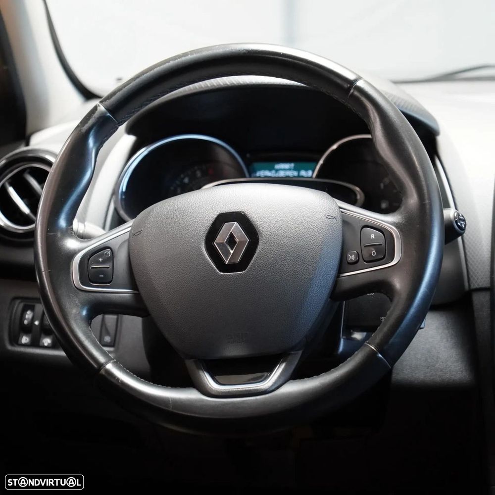 Renault Clio - 16